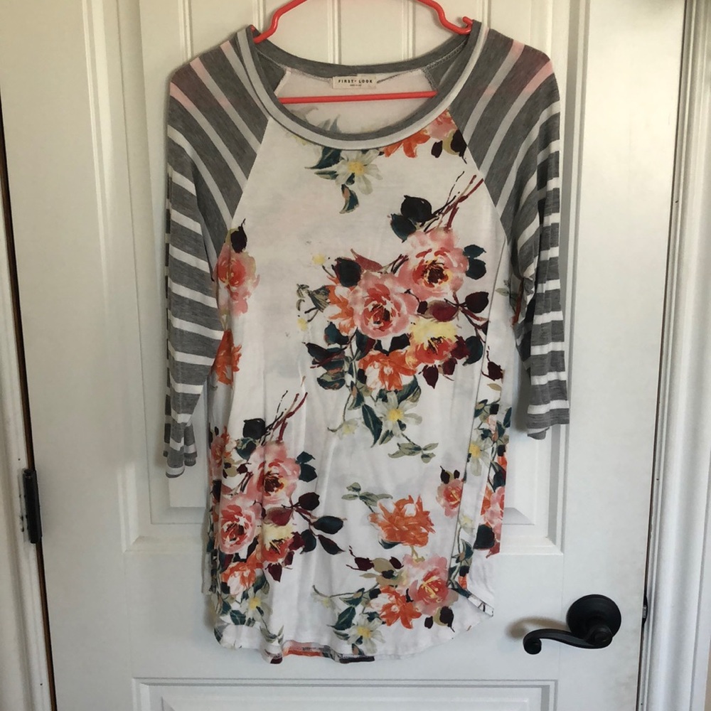 Floral and stripe 3/4 sleeve tee